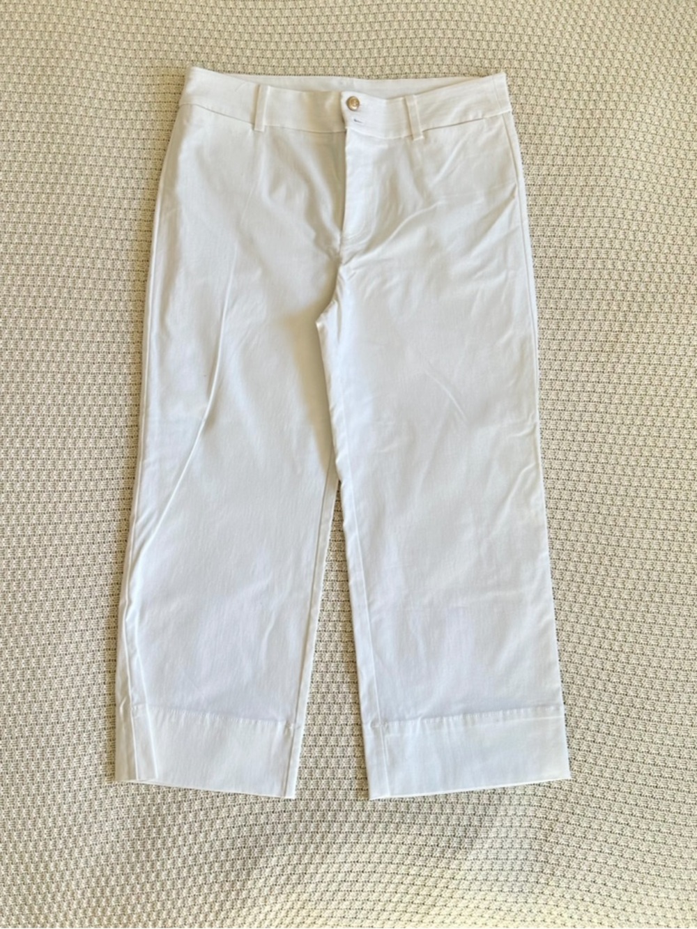 Chico's White High-Waist Button Front Pants